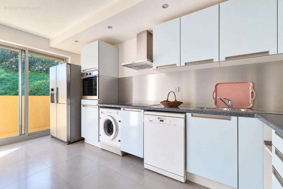 Appartement F4 à vendre 3 pièces - 117,16 m2 - photo 6