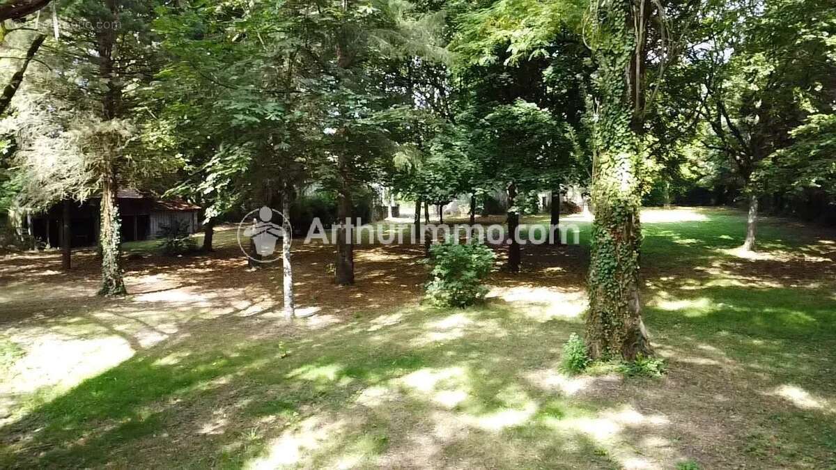 Maison à SAINT-ASTIER