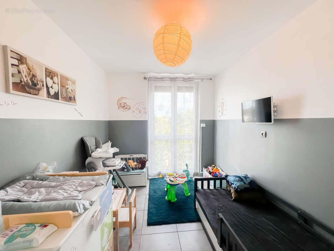 Appartement à PORT-DE-BOUC
