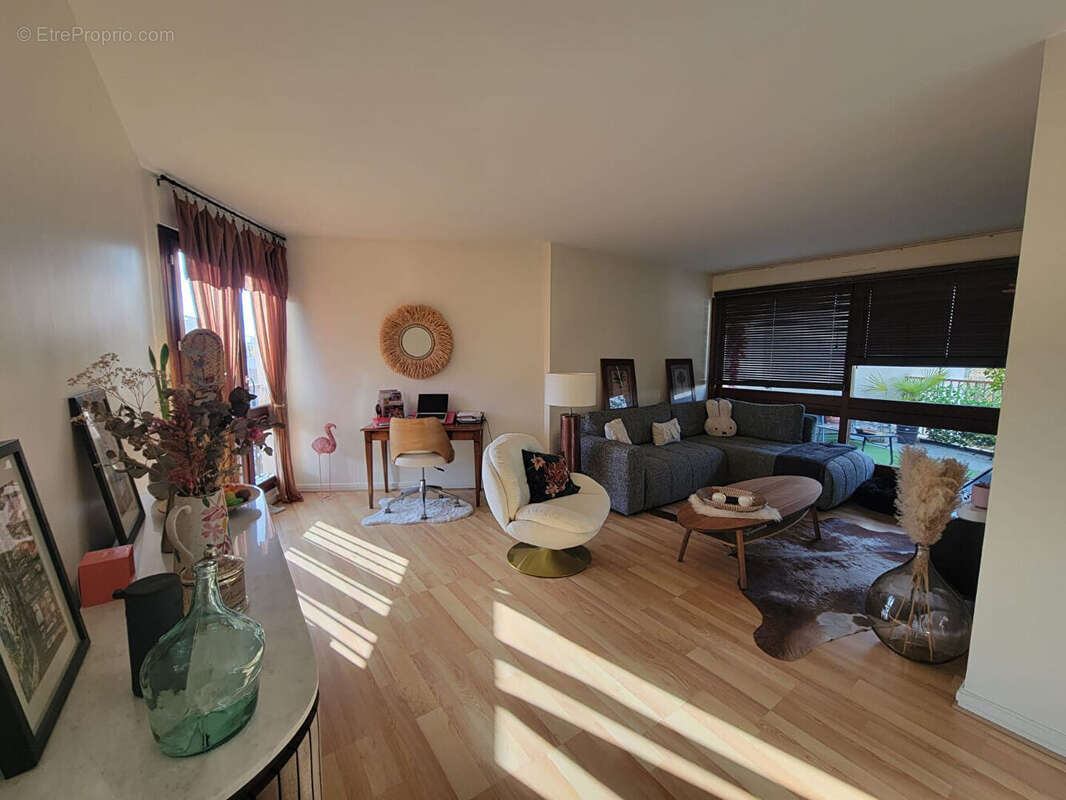 Appartement à LE CHESNAY