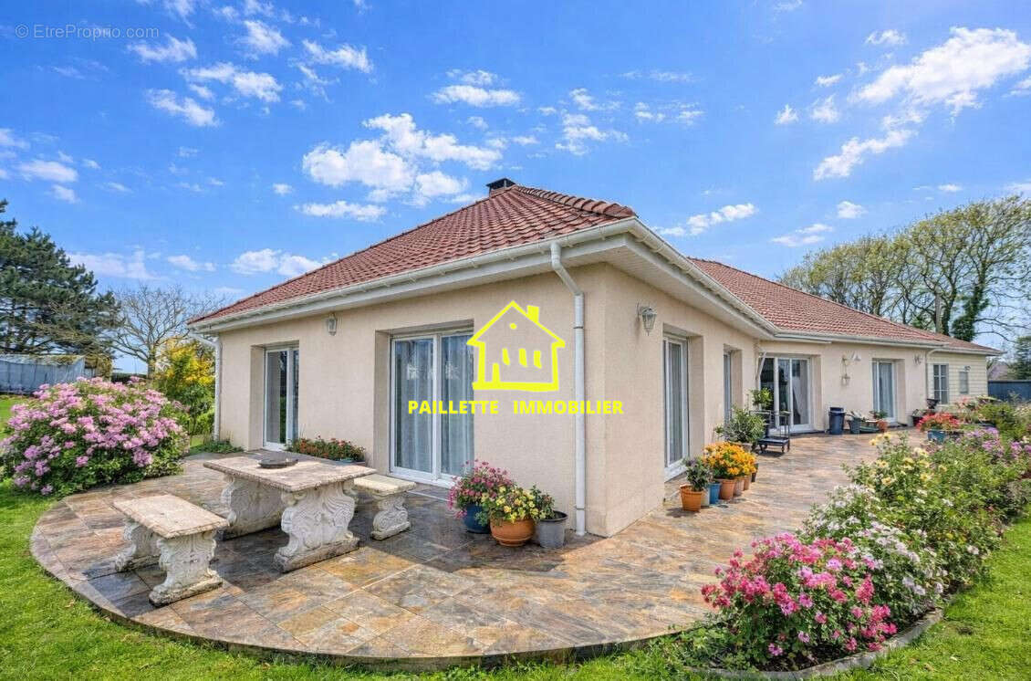 Maison à OCTEVILLE-SUR-MER