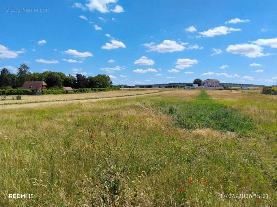 Terrain 548 m² à Criquebeuf-Sur-Seine  - photo 2