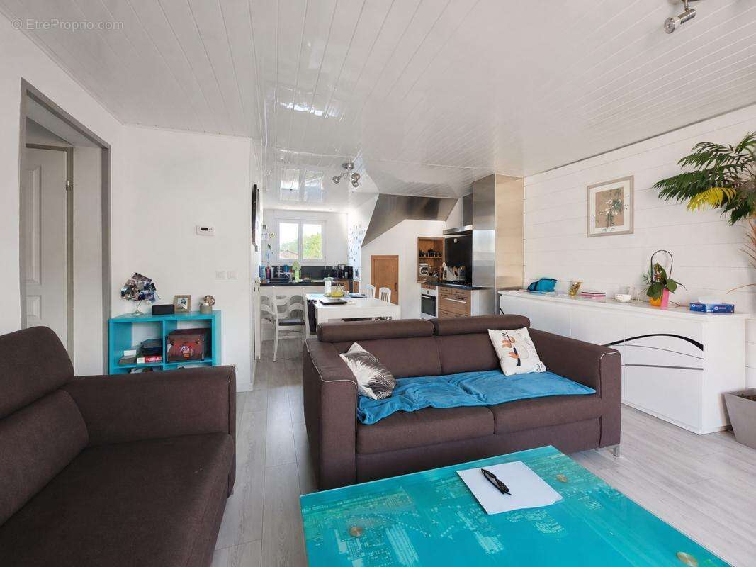 Appartement à SAINT-PIERRE-EN-FAUCIGNY