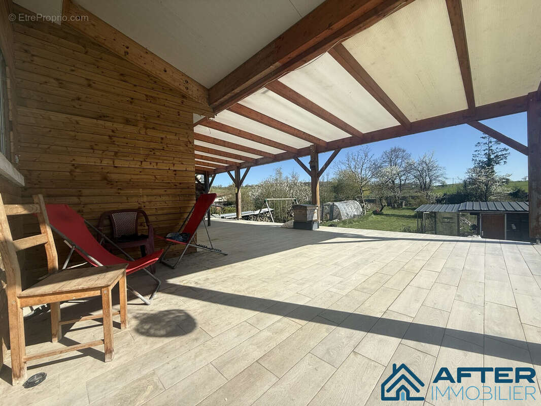 Maison à CHAMPENOUX