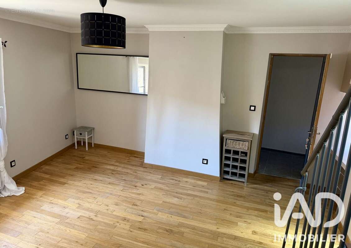 Appartement 45 m² à Leuville-Sur-Orge  - photo 6