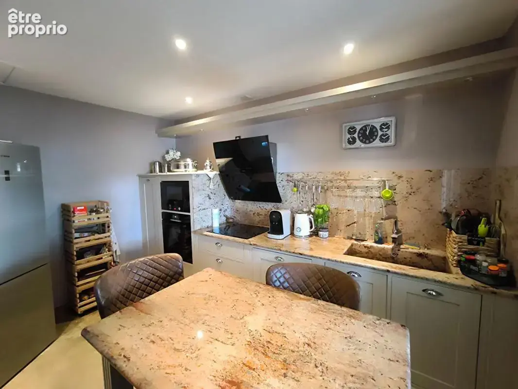 Maison 4 faces avec piscine et garage à vendre à Palaja, quartier calme - photo 6