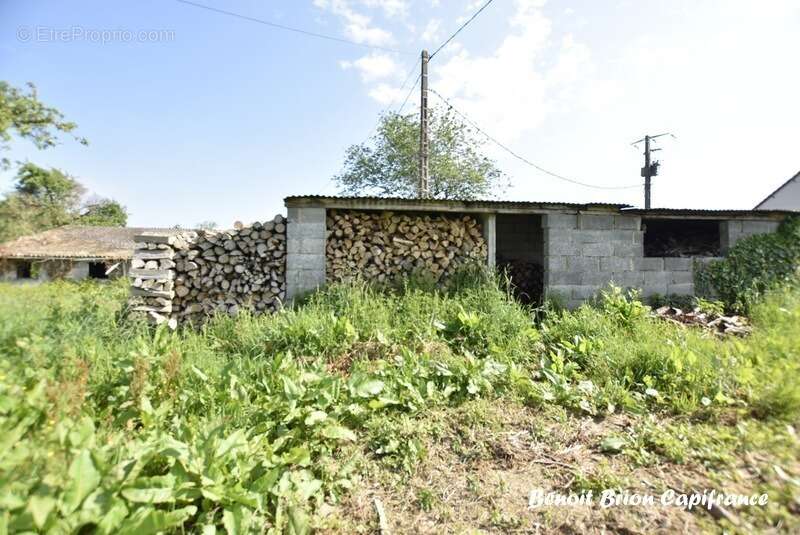 Maison à SAINT-BRICE-DE-LANDELLES