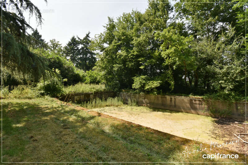 Maison Bourgeoise à vendre Maisonnais (18) - photo 24