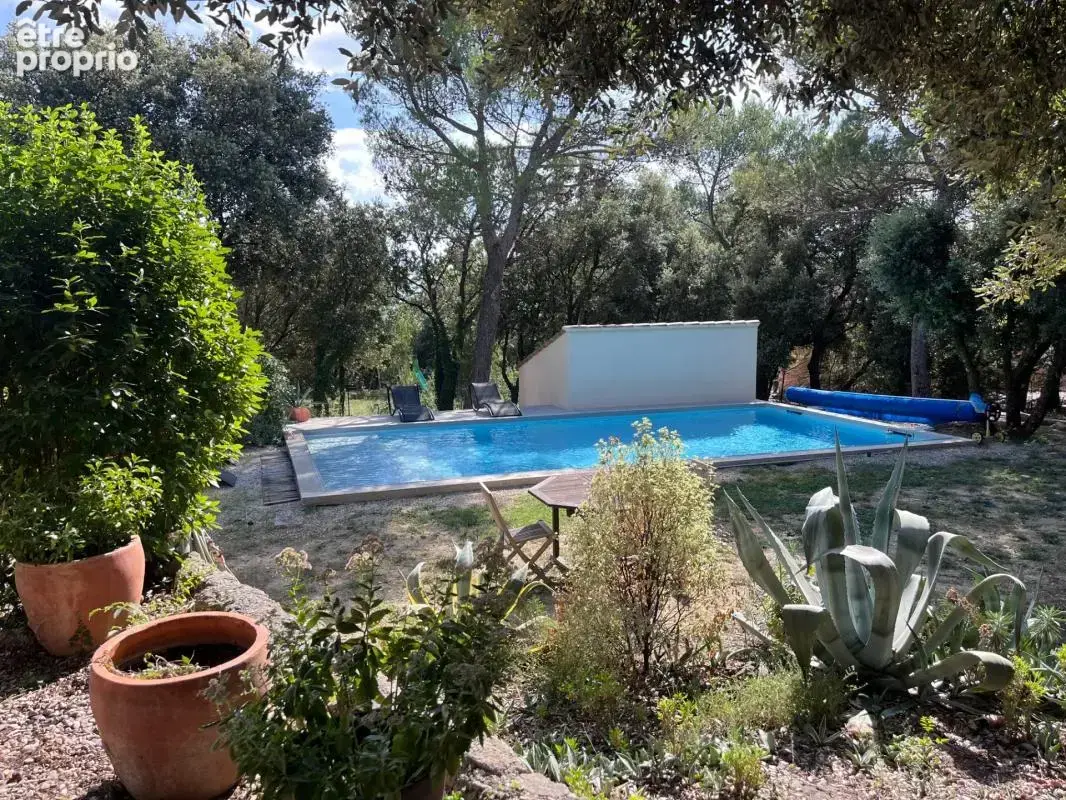 ST RESTITUT, rare, maison contemporaine de 193 m² hab plus garage et piscine 10X5 sur 2000 m boisés de chênes au calme - photo 2