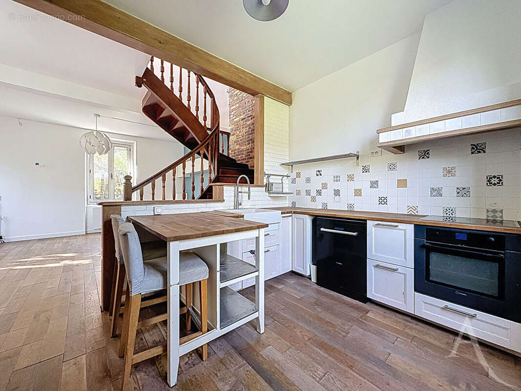 Maison à MANTES-LA-VILLE