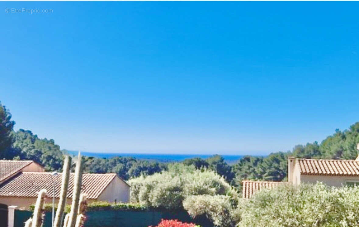 Maison à LA VALETTE-DU-VAR