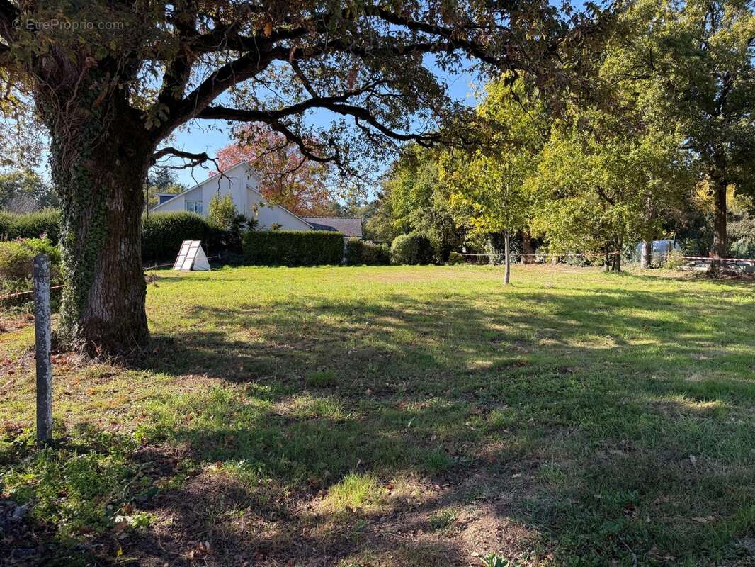 Terrain à PONTCHATEAU