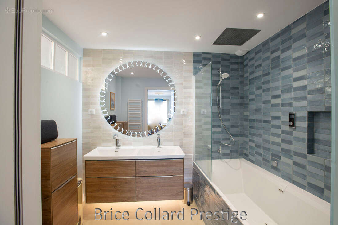 Appartement à VERSAILLES