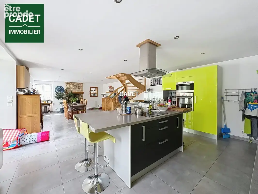 Maison 7 pièces 168 m² à vendre à La Haye-Pesnel (50320) - photo 3