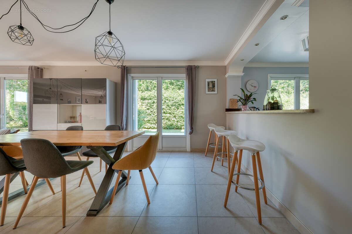 Maison à PECQUEUSE