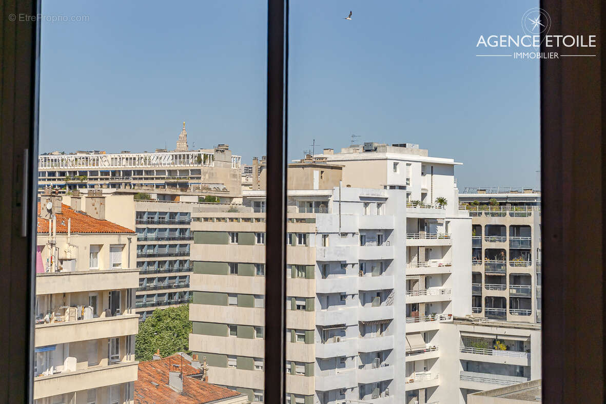 Appartement à MARSEILLE-8E