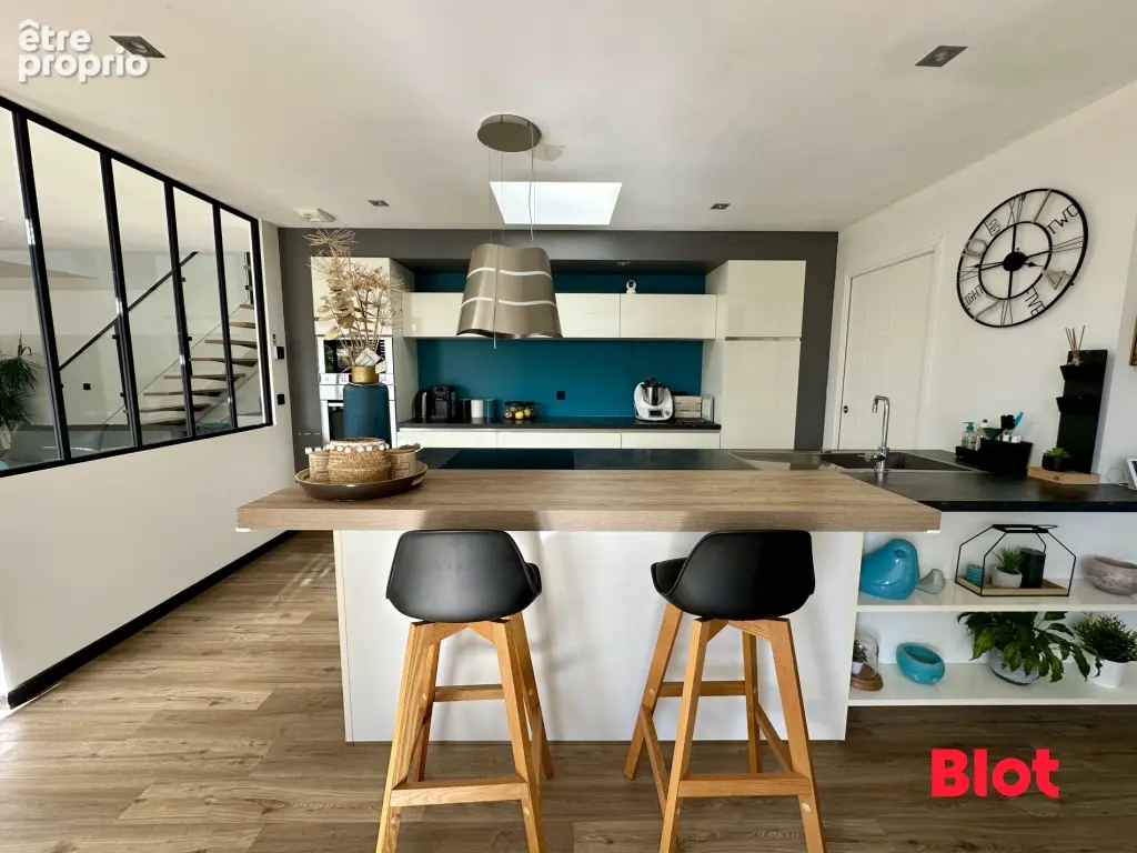 Maison 6 pièces 170 m² à vendre à Breteil (35160) - photo 3