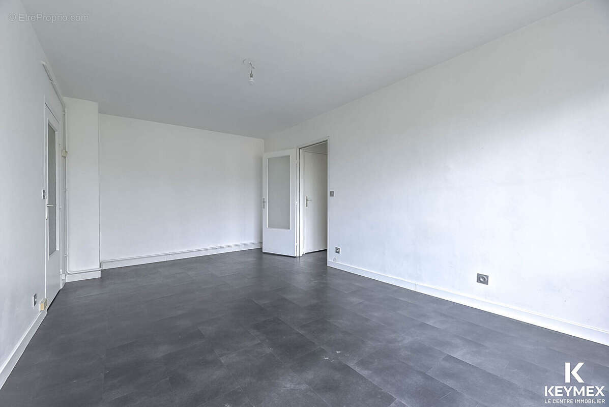 Appartement à TAVERNY