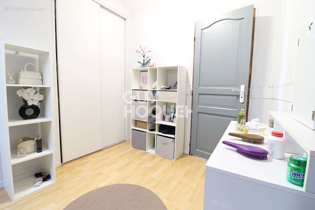 Maison à OZOUER-LE-VOULGIS