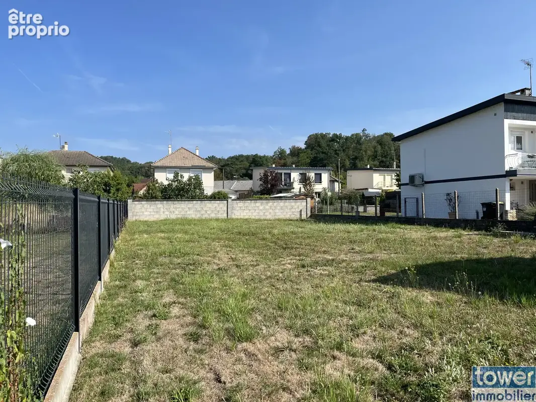 Terrain plat constructible de 496 m2 au cœur de Malemort - photo 4