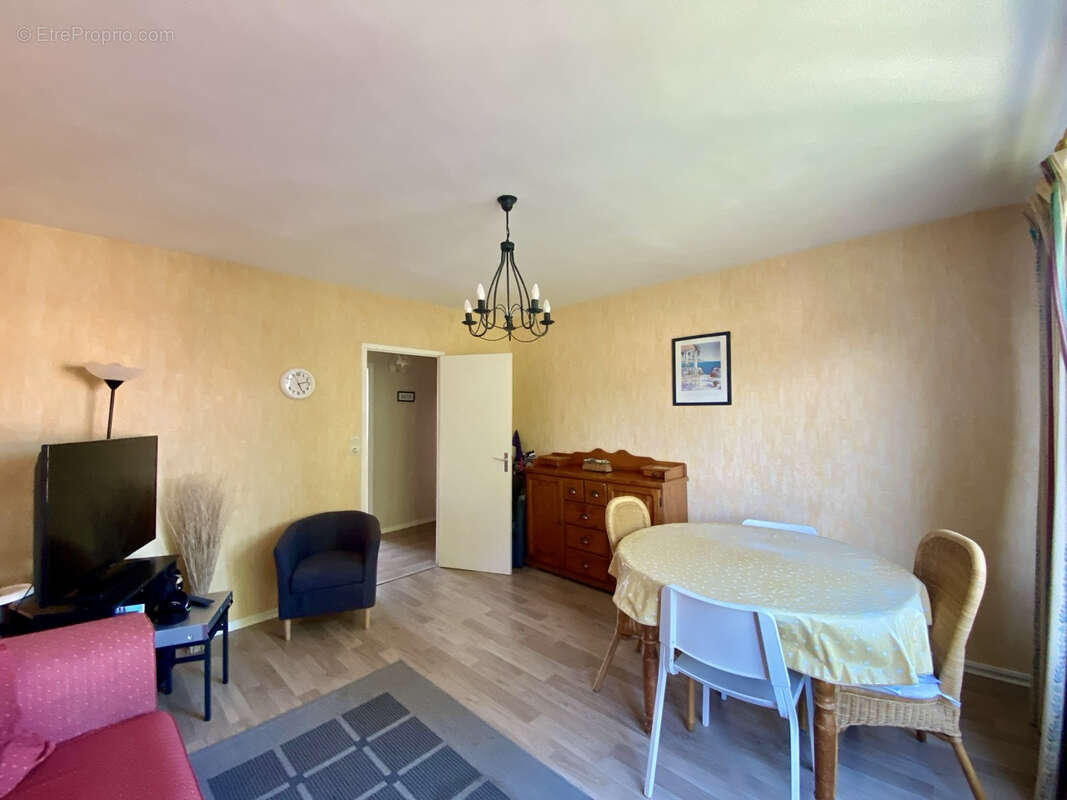 Appartement à ROUSIES