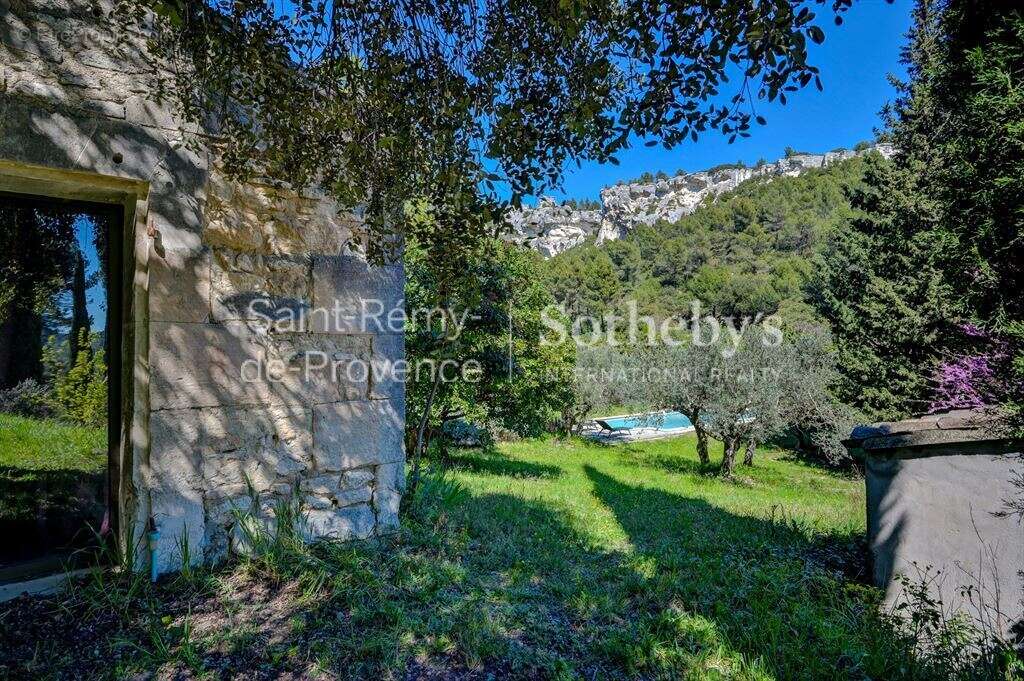 Exclusivité Propriéte de charme située aux Baux de Provence - photo 9