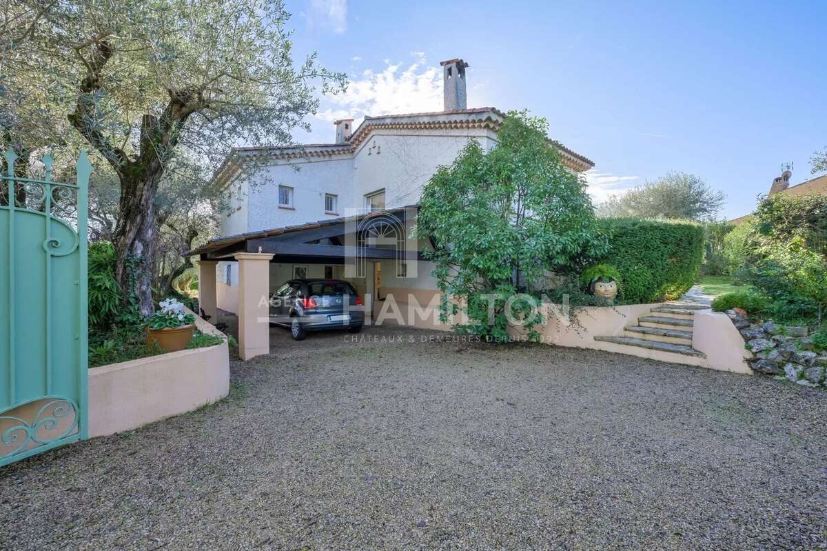 Maison à OPIO