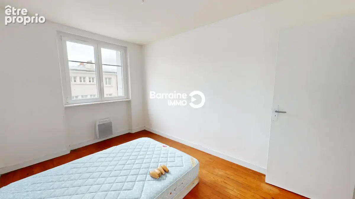 Appartement 4 pièces à vendre à Morlaix - 67.59 m², bon état, proche commodités - photo 15