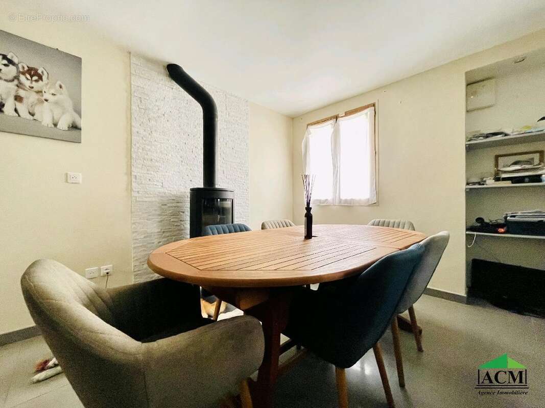 Maison à MERY-SUR-OISE