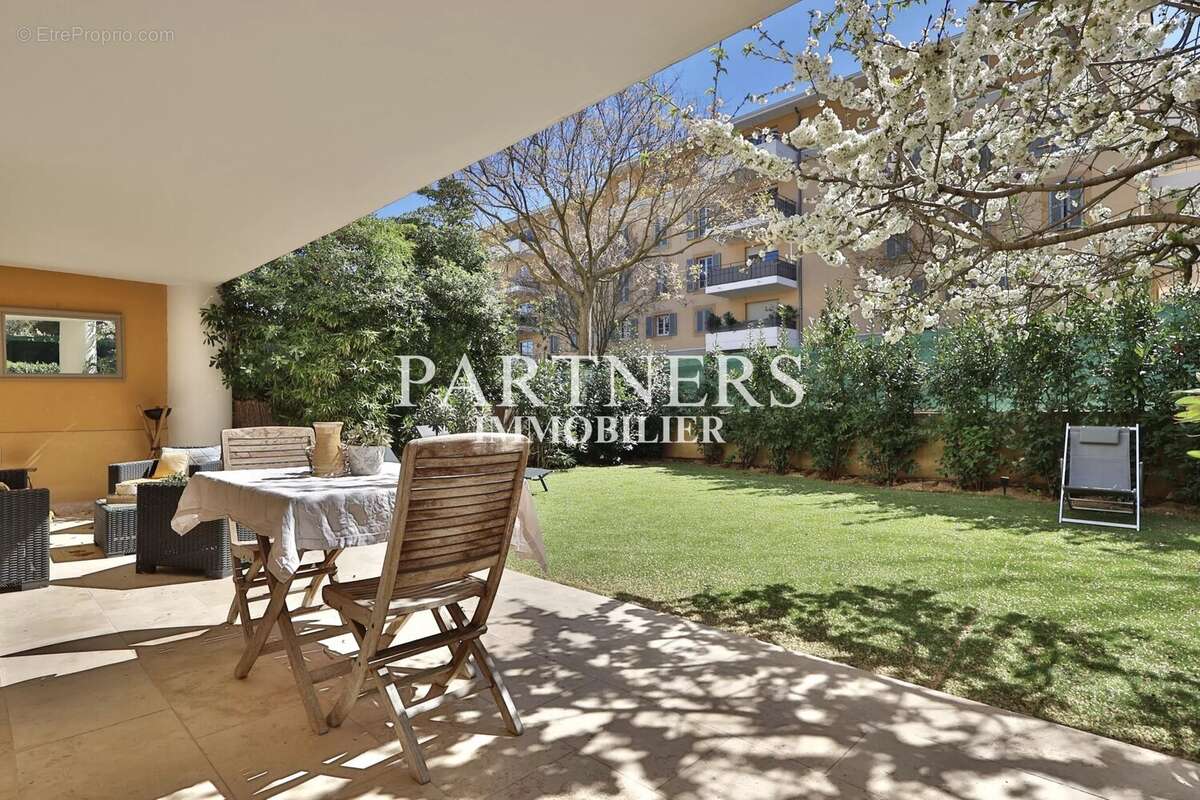 Appartement à AIX-EN-PROVENCE