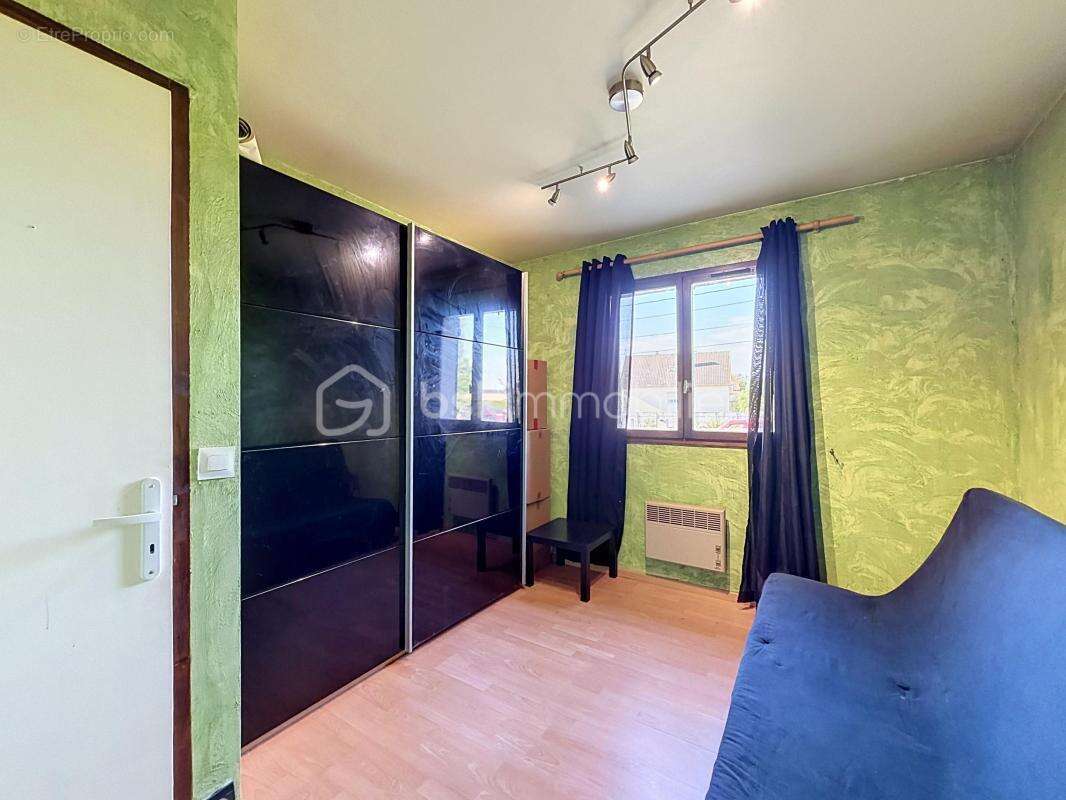 Maison familiale de 150 m2 sur sous sol total - photo 8