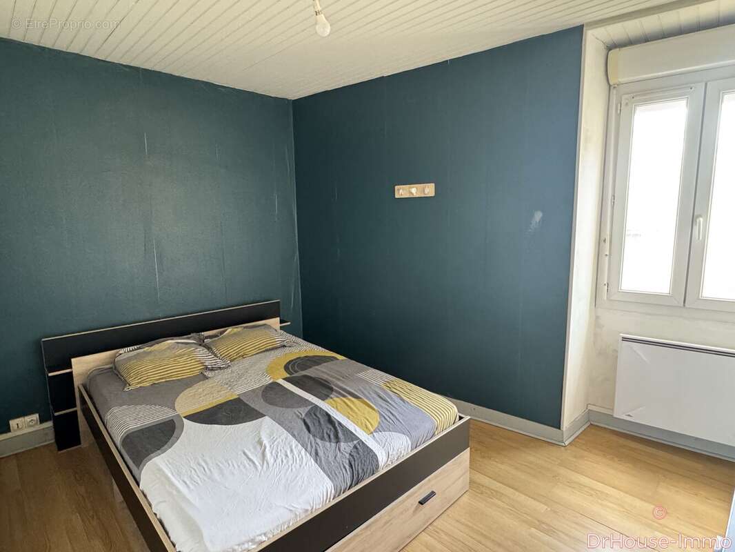 Maison 70 m² à Agonac  - photo 5
