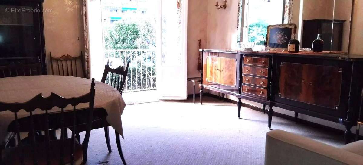 Appartement à MENTON