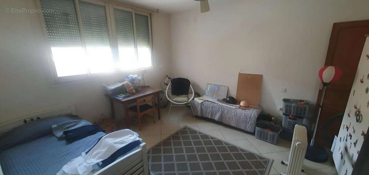 Appartement à VALLAURIS