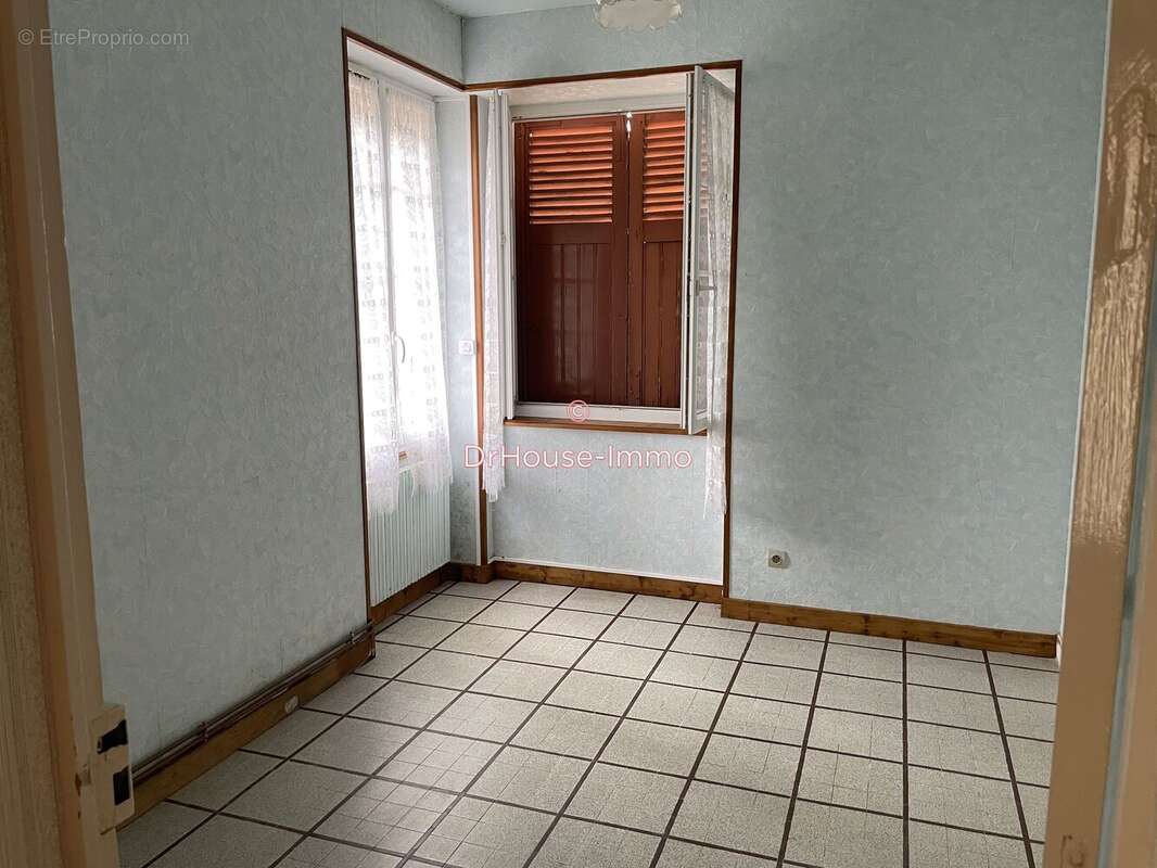 Maison à MANLAY
