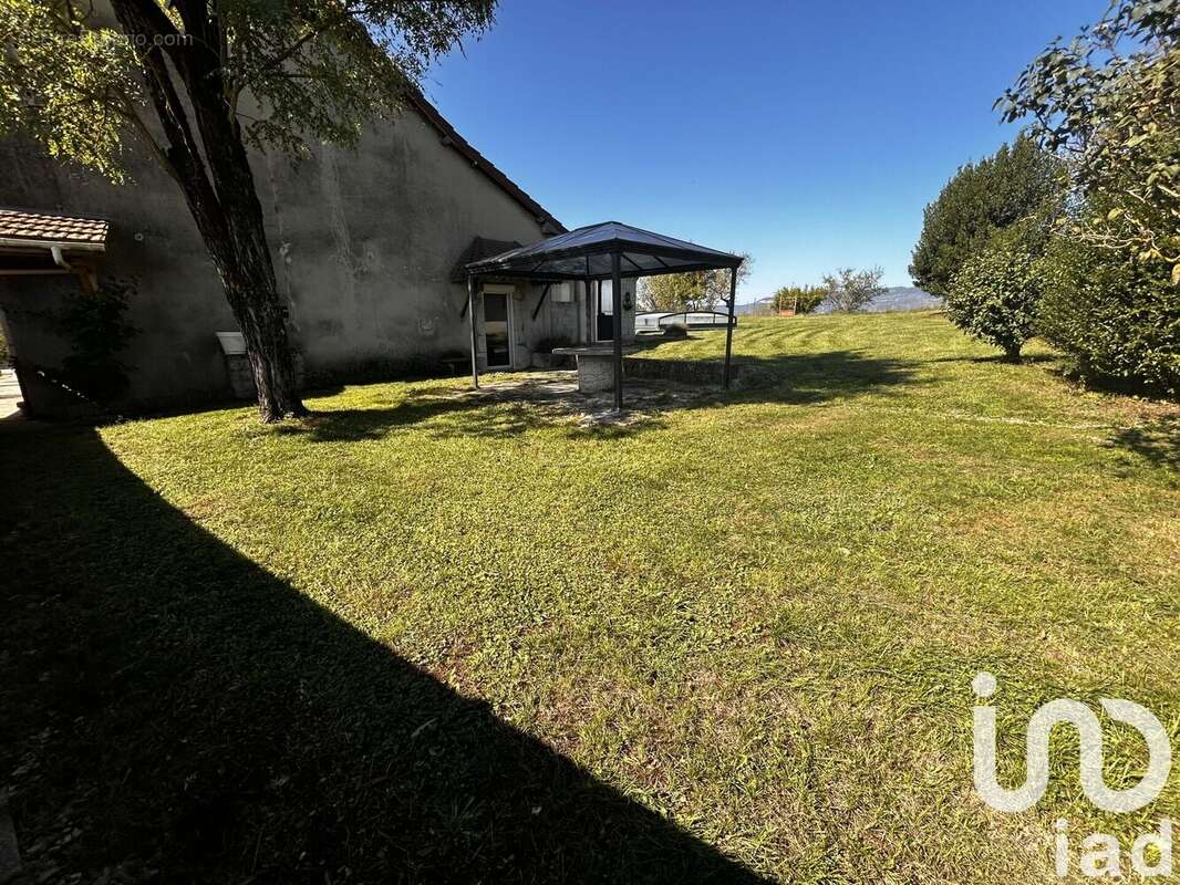 Photo 2 - Maison à BOUVESSE-QUIRIEU