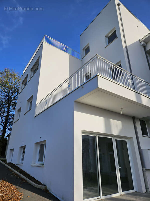 Appartement à BARAQUEVILLE