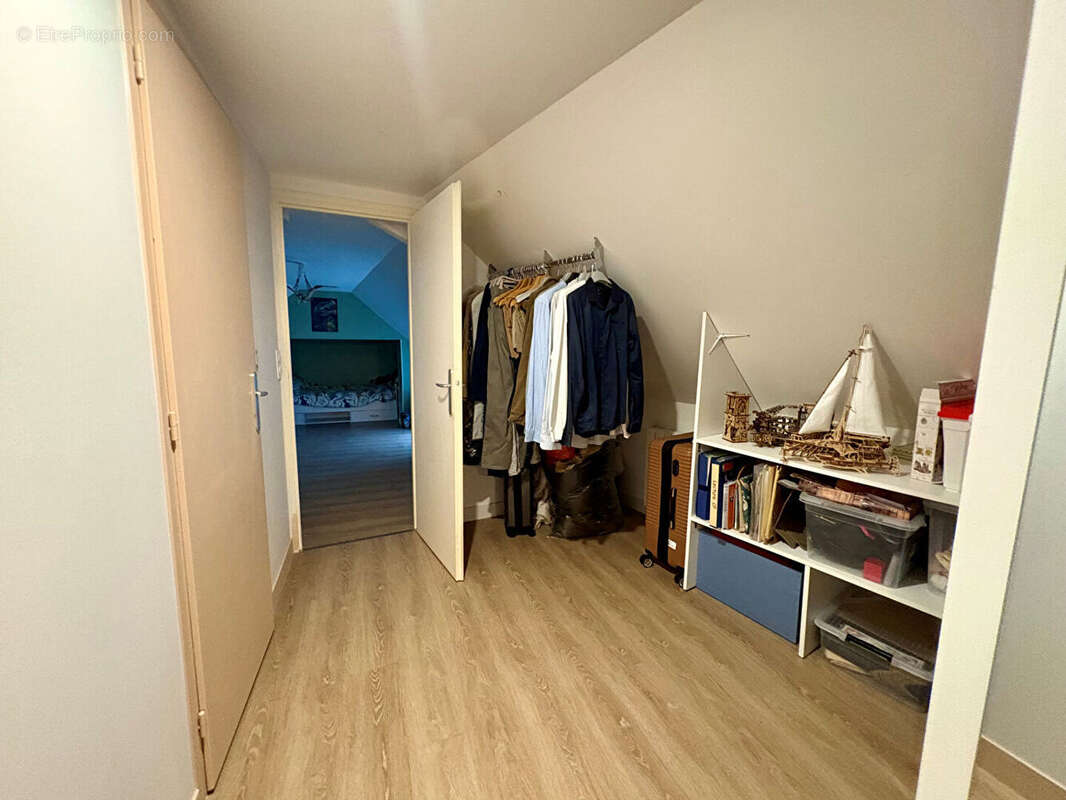 Appartement à LA CHAUSSEE-SAINT-VICTOR