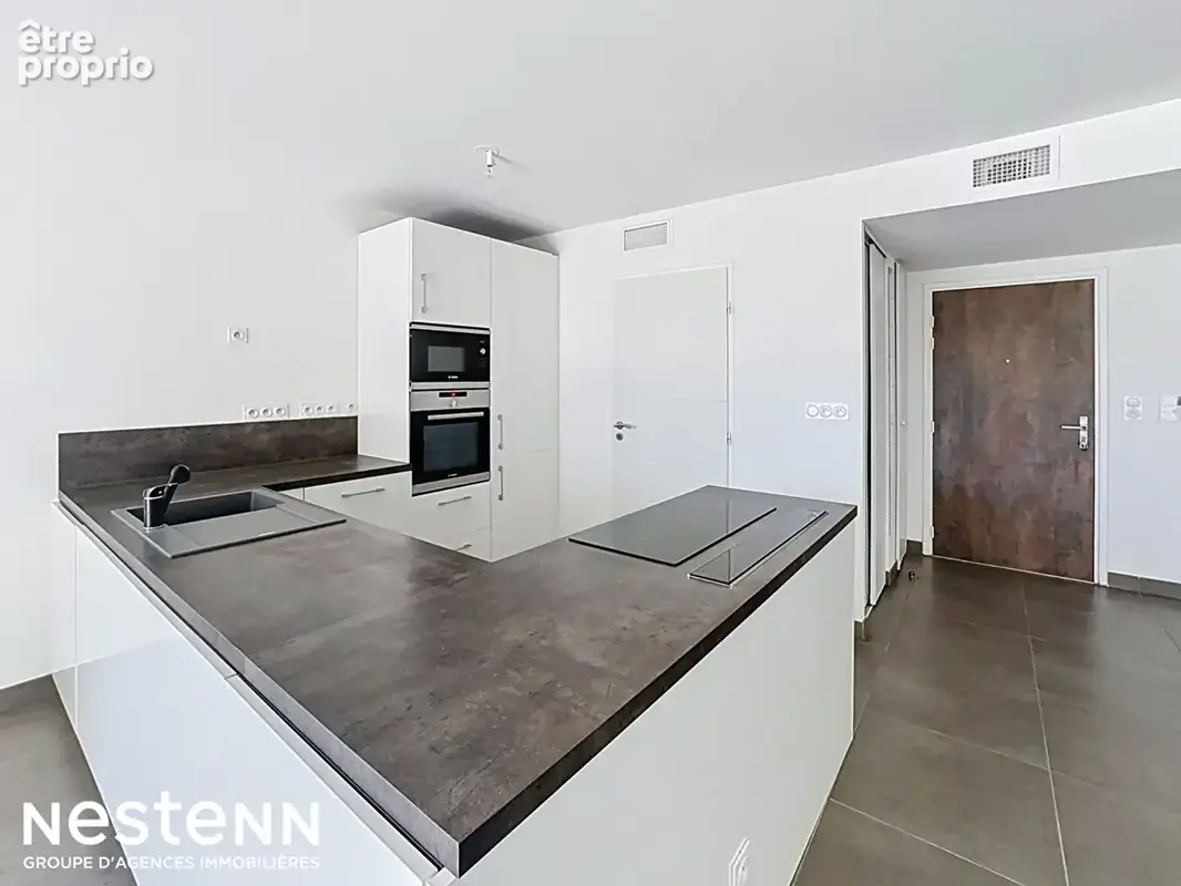Appartement 4 pièces avec terrasse de 20 m² et garage en sous-sol, Narbonne - photo 2