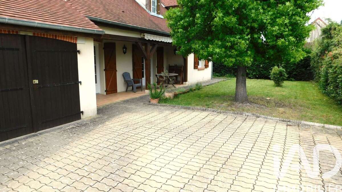 Photo 8 - Maison à SALBRIS
