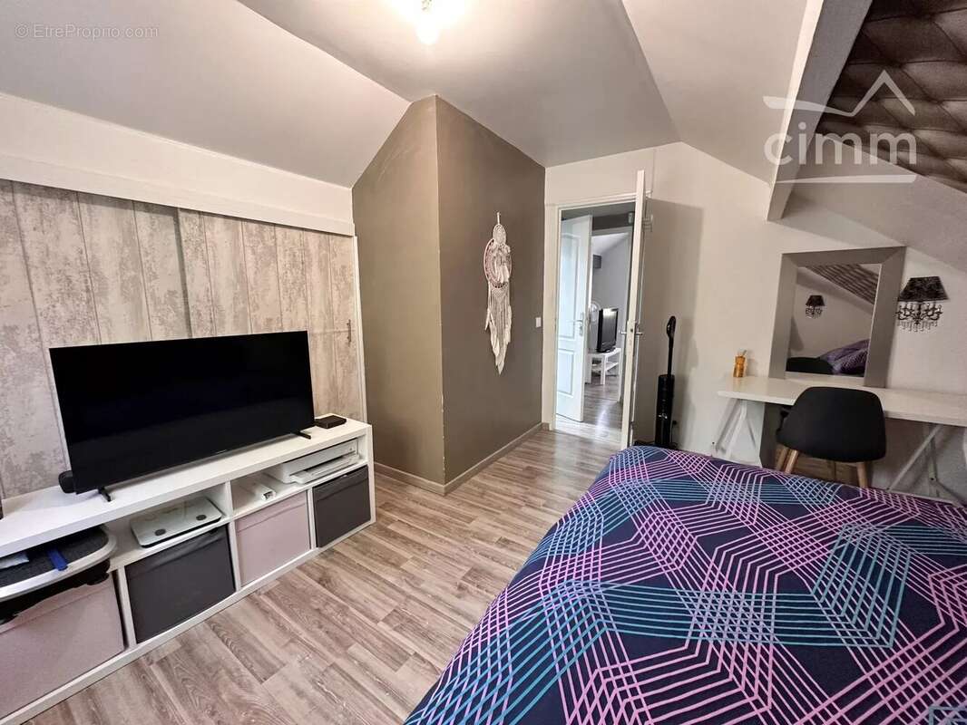 Maison à CONGIS-SUR-THEROUANNE