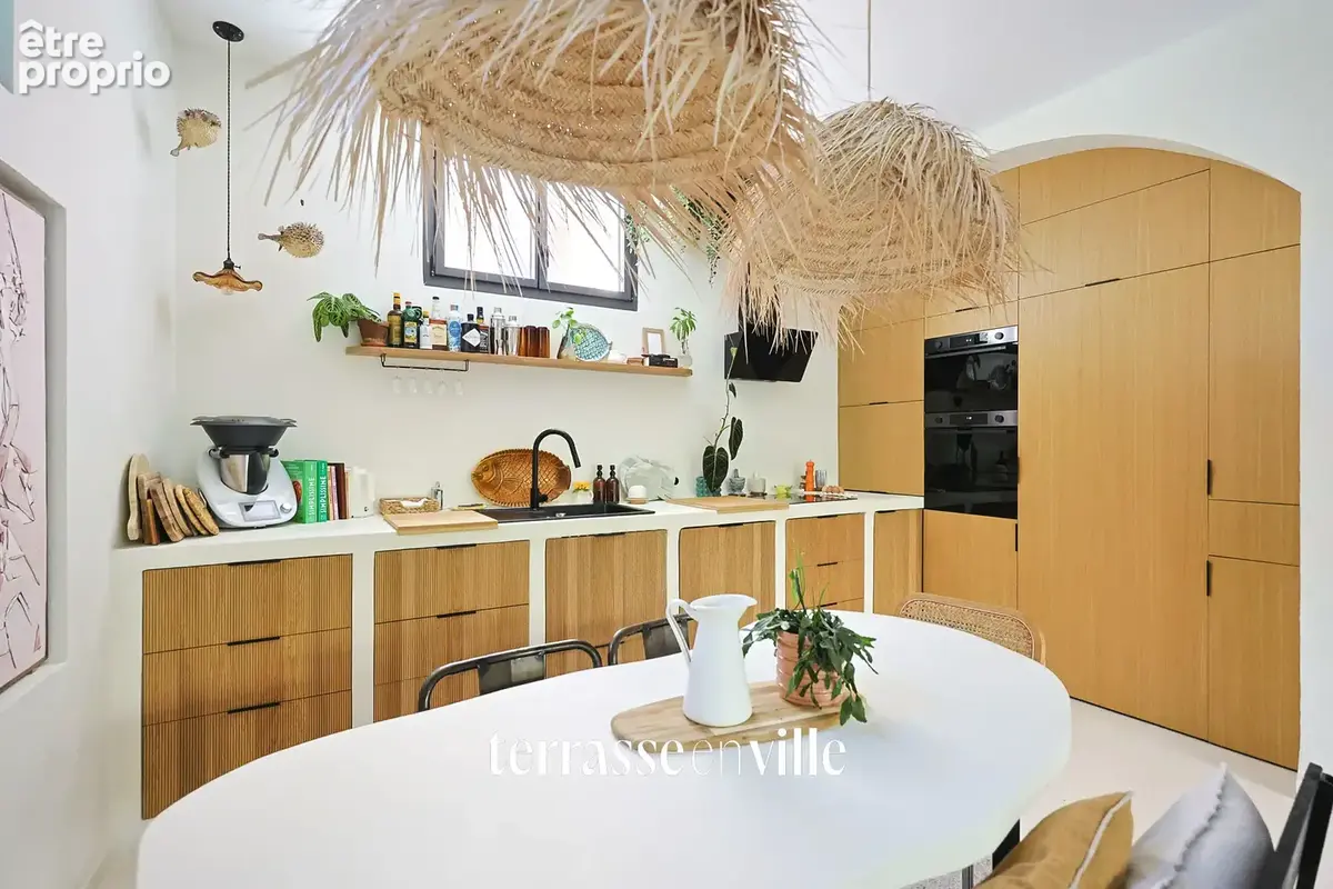 Maison de ville renovee - t4 - jardin - terrasse - coeur historique - 648 000€ - photo 5