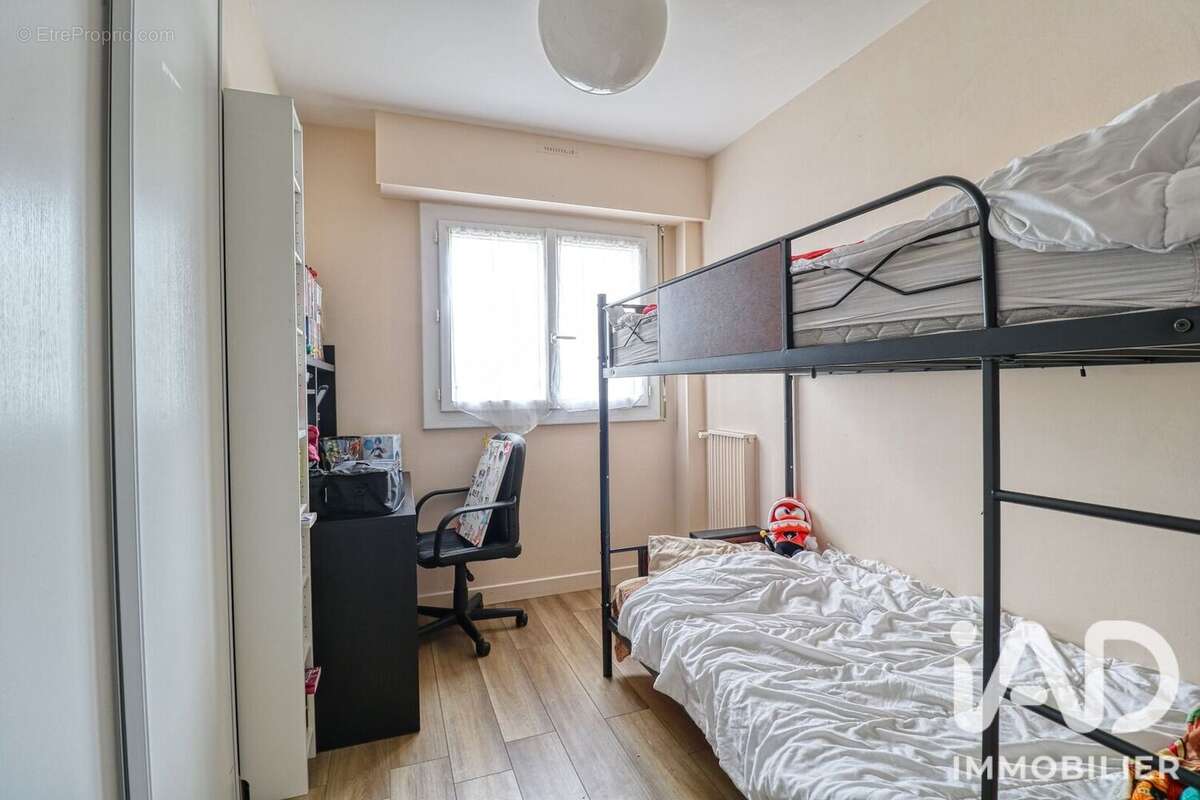 Photo 8 - Appartement à SAINT-OUEN-L'AUMONE