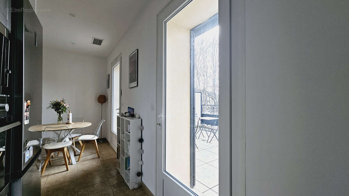 Appartement à SAINT-CYR-SUR-MER