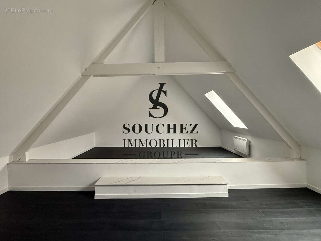 Appartement à AVION