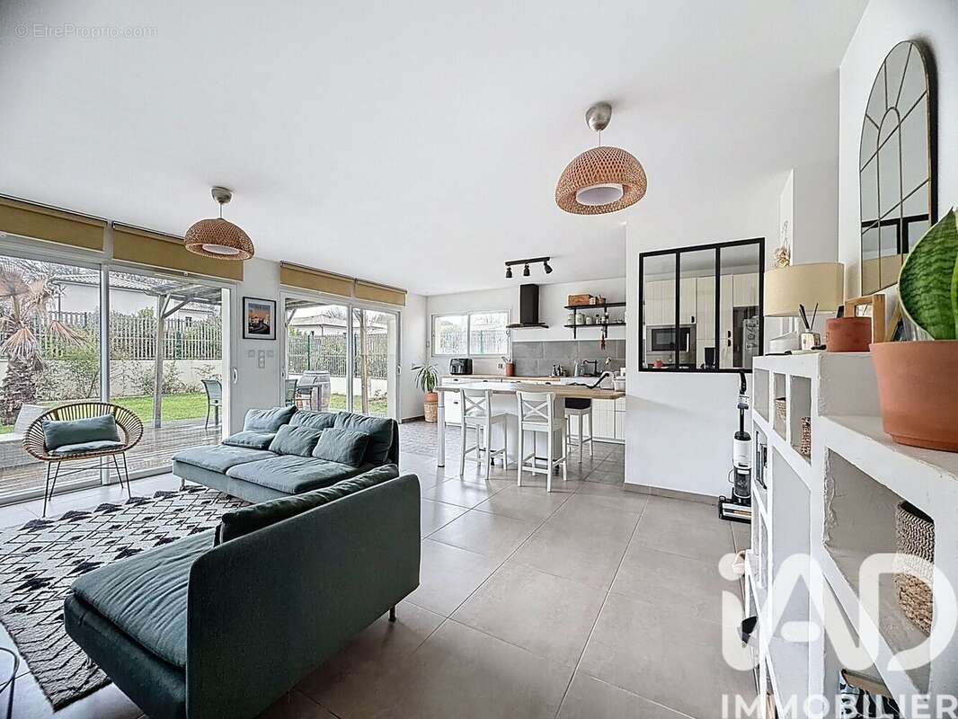 Photo 2 - Maison à CENAC