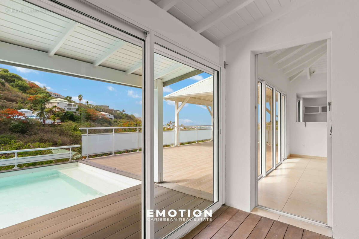 EXCLUSIVITE - Villa T4 vue mer + Studio aux Jardins de la Baie Orientale - photo 17