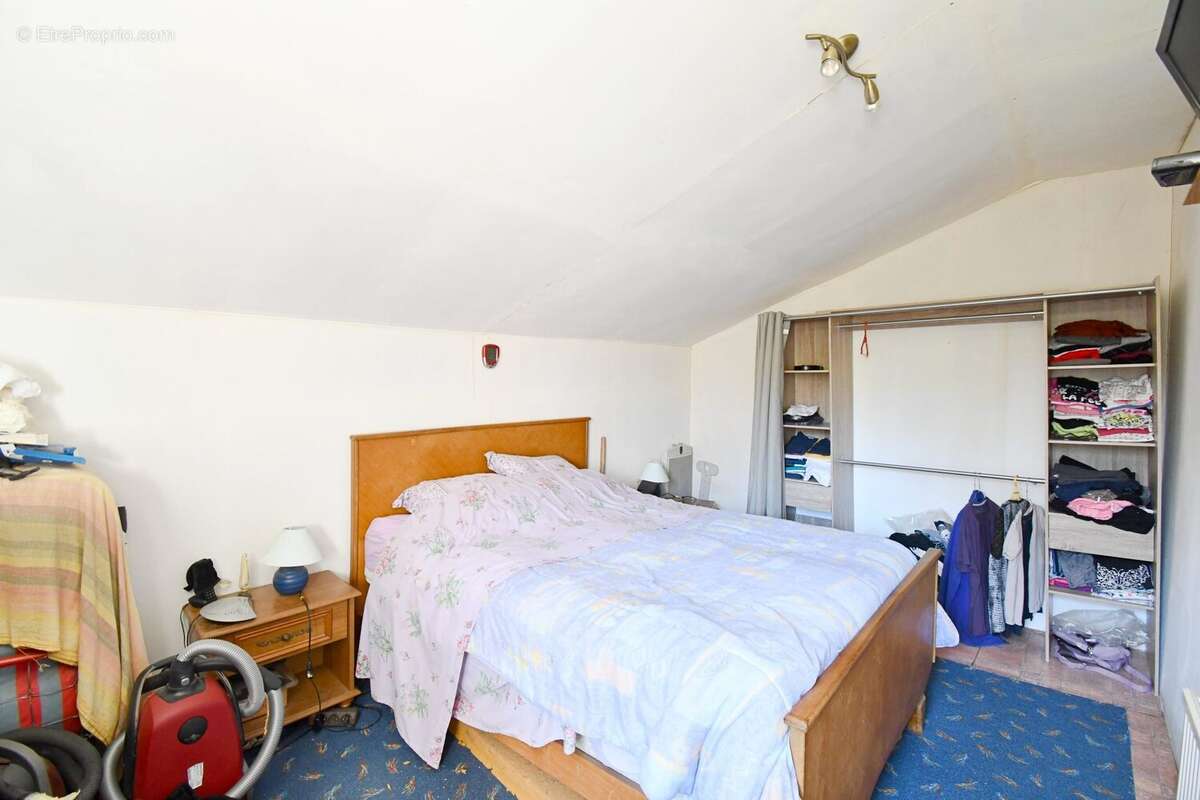 Maison à CUSSY-EN-MORVAN