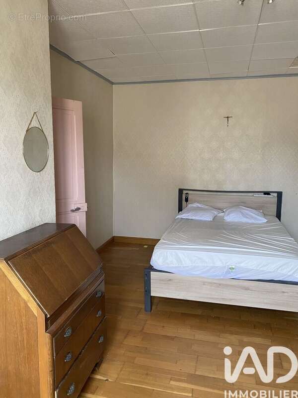 Photo 3 - Maison à BAZOUGES-LA-PEROUSE