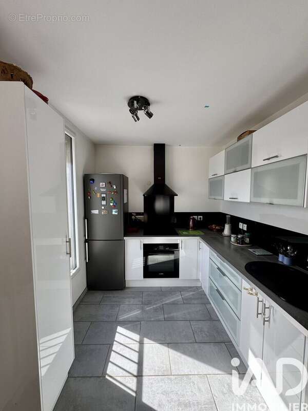 Photo 2 - Appartement à RIS-ORANGIS